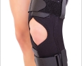 Mobile knee brace with front fastening  and mobile articulations, TRIAGEN
